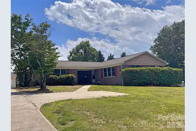 121 Icard Street, Connelly Springs, NC 28612 - Photo 2