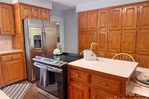 121 Icard St, Connelly Springs, NC 28612 - Photo 14
