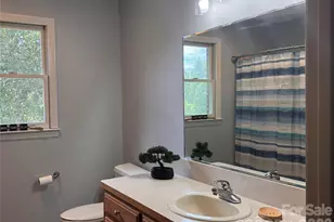 121 Icard St, Connelly Springs, NC 28612 - Photo 18
