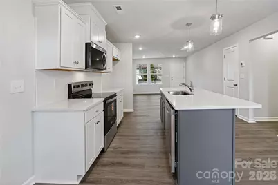 532 Bond Street, Statesville, NC 28677 - Photo 2