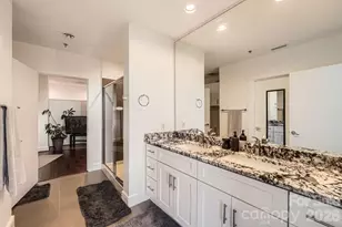 333 W Trade Street W, Charlotte, NC 28202 - Photo 8