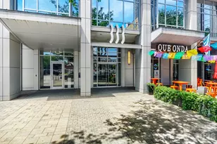 333 W Trade Street W, Charlotte, NC 28202 - Photo 28