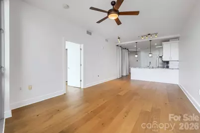 333 W Trade Street W #2002, Charlotte, NC 28202 - Photo 30