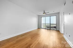 333 W Trade Street W, Charlotte, NC 28202 - Photo 42