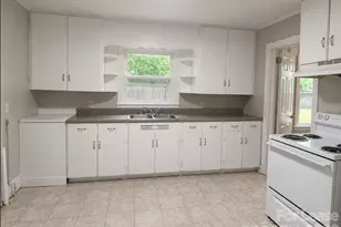 800 Mt Holly-Huntersville Rd, Charlotte, NC 28214 - Photo 2