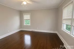 800 Mt Holly-Huntersville Rd, Charlotte, NC 28214 - Photo 16
