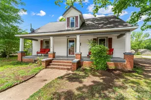 137 12th St NW, Hickory, NC 28601 - Photo 4