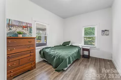 137 12th Street NW, Hickory, NC 28601 - Photo 14