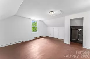 137 12th St NW, Hickory, NC 28601 - Photo 20