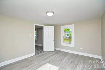 730 W Oakwood Avenue, Albemarle, NC 28001 - Photo 16