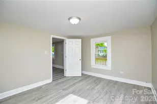 730 W Oakwood Ave, Albemarle, NC 28001 - Photo 16