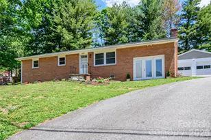 155 Chestnut Pl, Arden, NC 28704 - Photo 2