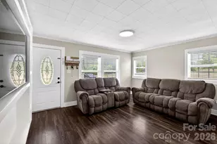 2076 Connelly Springs Rd, Lenoir, NC 28645 - Photo 4