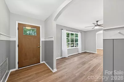 6018 Donegal Drive, Charlotte, NC 28212 - Photo 6
