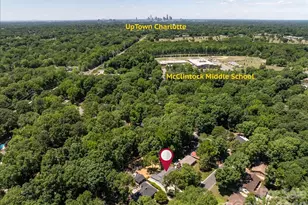 6018 Donegal Dr, Charlotte, NC 28212 - Photo 2