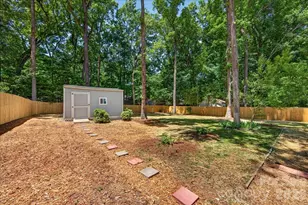 6018 Donegal Dr, Charlotte, NC 28212 - Photo 44