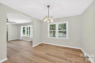 6018 Donegal Drive, Charlotte, NC 28212 - Photo 12