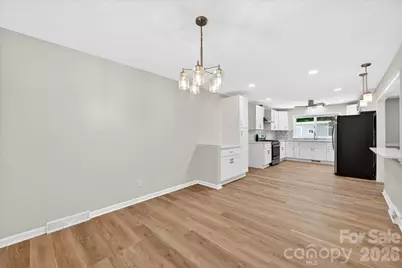 6018 Donegal Drive, Charlotte, NC 28212 - Photo 14