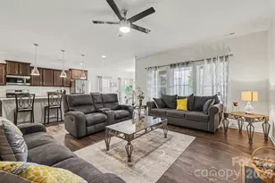 286 Heatherland Dr, Rock Hill, SC 29732 - Photo 8