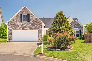 7 Breyerton Ct, Asheville, NC 28804 - Photo 1