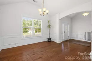 578 Daventry Ct, Clover, SC 29710 - Photo 4