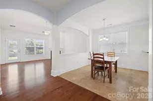 578 Daventry Ct, Clover, SC 29710 - Photo 6