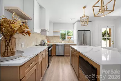 911 E Woodlawn Road, Charlotte, NC 28209 - Photo 8