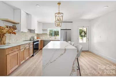 911 E Woodlawn Road, Charlotte, NC 28209 - Photo 4