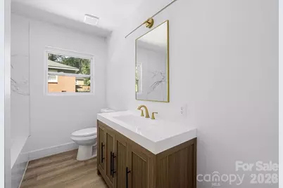 911 E Woodlawn Road, Charlotte, NC 28209 - Photo 24