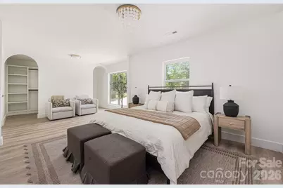 911 E Woodlawn Road, Charlotte, NC 28209 - Photo 12