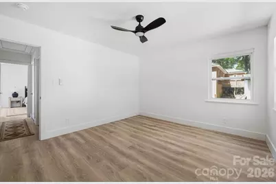 911 E Woodlawn Road, Charlotte, NC 28209 - Photo 22