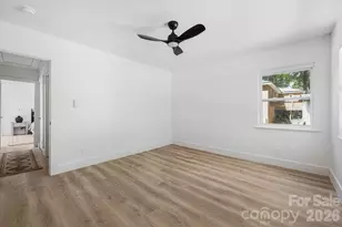 911 E Woodlawn Rd, Charlotte, NC 28209 - Photo 22