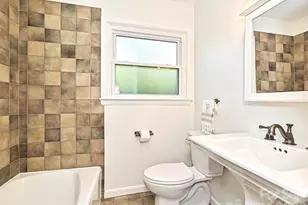 3131 Pinehurst Pl, Charlotte, NC 28209 - Photo 24