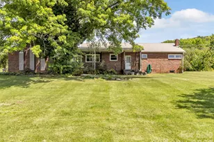 17 Hickory View Ln, Canton, NC 28716 - Photo 42