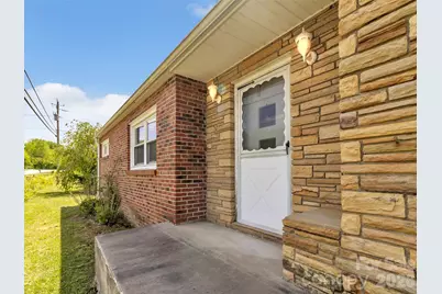 17 Hickory View Lane, Canton, NC 28716 - Photo 4