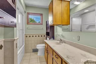17 Hickory View Ln, Canton, NC 28716 - Photo 18