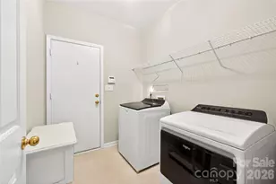1918 Weighmont Ct, Charlotte, NC 28227 - Photo 20