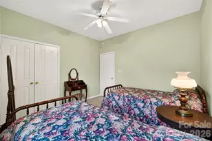 1918 Weighmont Ct, Charlotte, NC 28227 - Photo 18