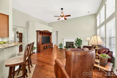 1918 Weighmont Court, Charlotte, NC 28227 - Photo 8
