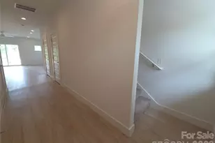 13 Bolton St, Asheville, NC 28806 - Photo 8