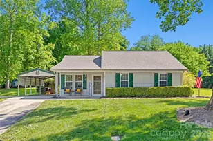 5821 Rowan Way, Charlotte, NC 28214 - Photo 2