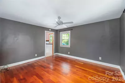 35 McKinney Road, Asheville, NC 28805 - Photo 20