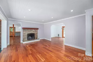 35 McKinney Rd, Asheville, NC 28805 - Photo 8