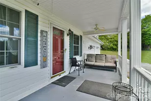 116 Kay Rd, Flat Rock, NC 28731 - Photo 4