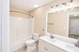 2223 Savannah Hills Dr, Matthews, NC 28105 - Photo 8