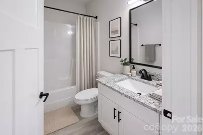 1036 12th Street NE, Hickory, NC 28601 - Photo 16