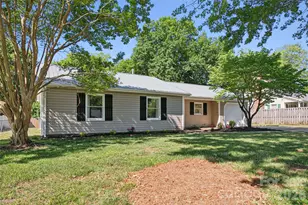 4711 Misty Hill Ln, Gastonia, NC 28056 - Photo 4