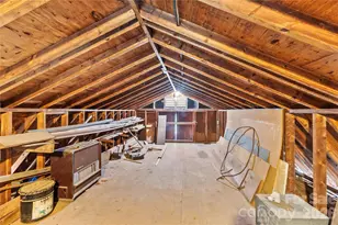 7101 Rock Island Rd, Charlotte, NC 28278 - Photo 14