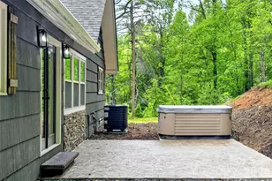 3781 S 226 Hwy, Bakersville, NC 28705 - Photo 20