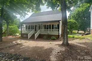 4116 Moss Brook Dr, Winston Salem, NC 27127 - Photo 2
